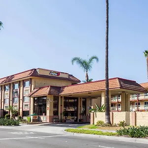 Hotel Super 8 By Wyndham Anaheim/disneyland Drive