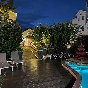 Estalagem Douglas House